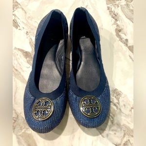 Tory Burch ~Blue metallic ballet flats - gently worn